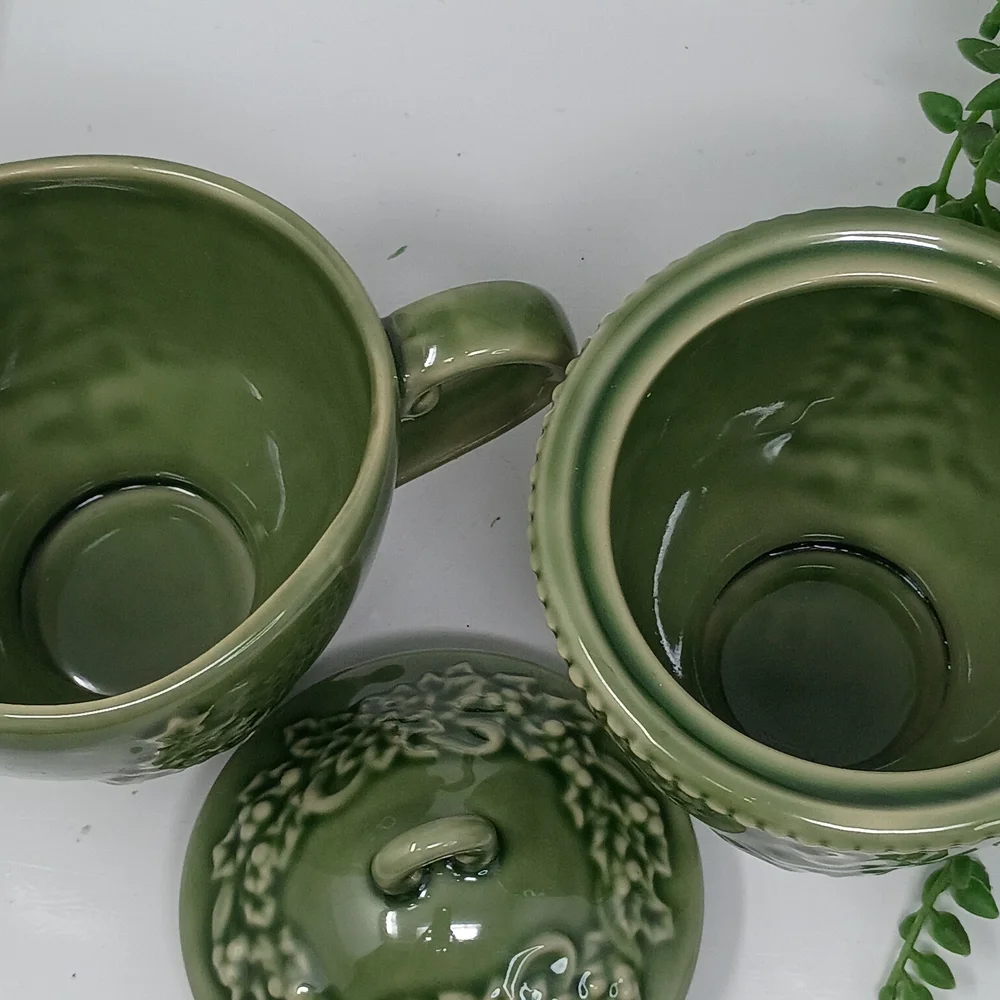 Cracker Barrel Green Serveware Set